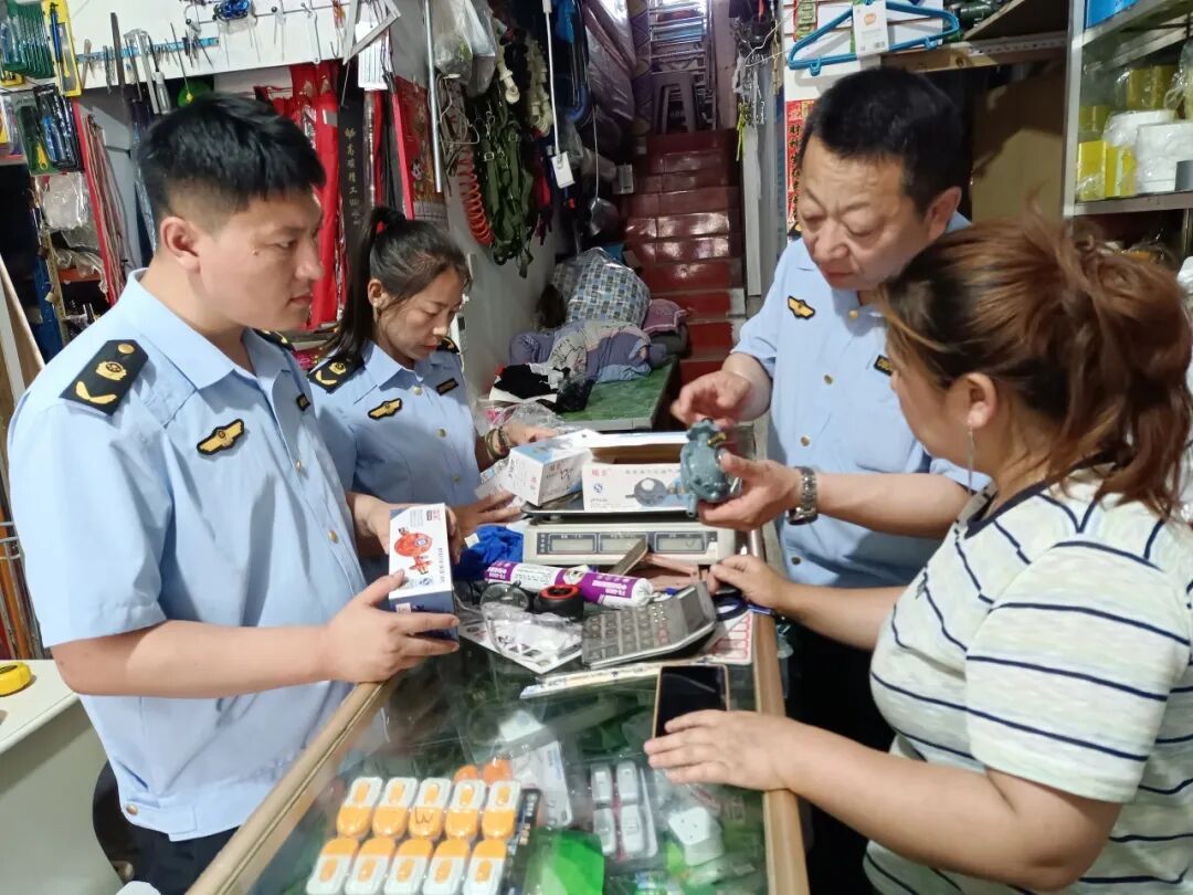 佳木斯市国家农高区市场监管局开展瓶装液化石油气调压器专项整治